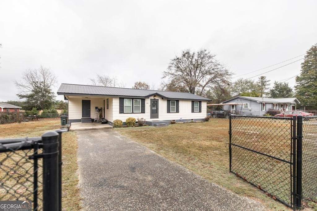 195 Wimberly Dr — photo