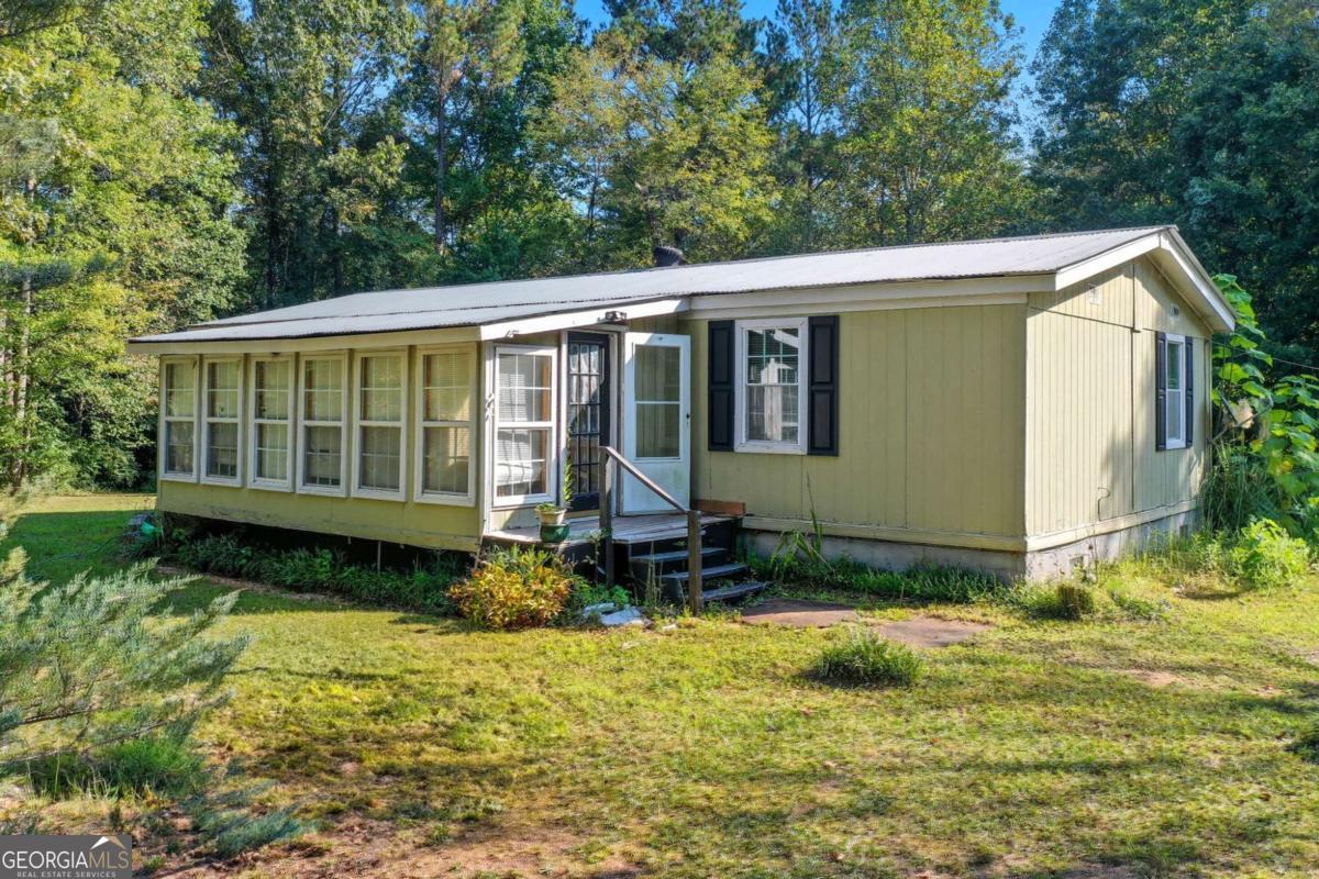2450 Jones Mountain Rd — photo