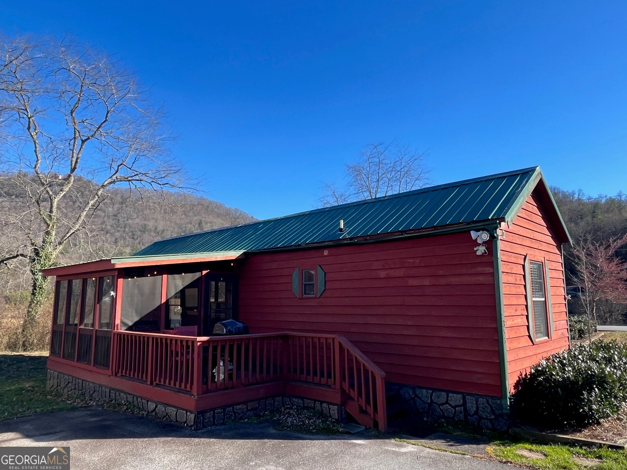 356 River Vista Dr — photo