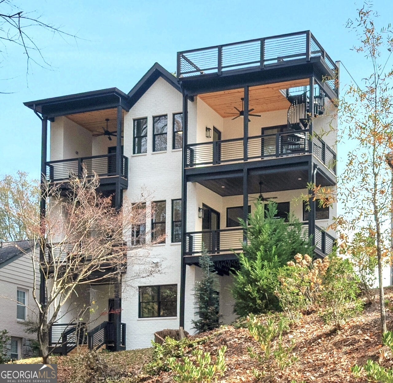 1386 Wayne Ave NE — photo