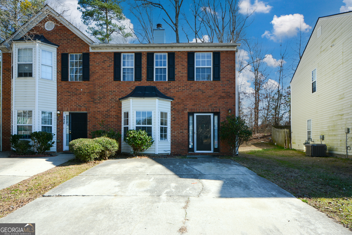 5460 Hampton Ct — photo
