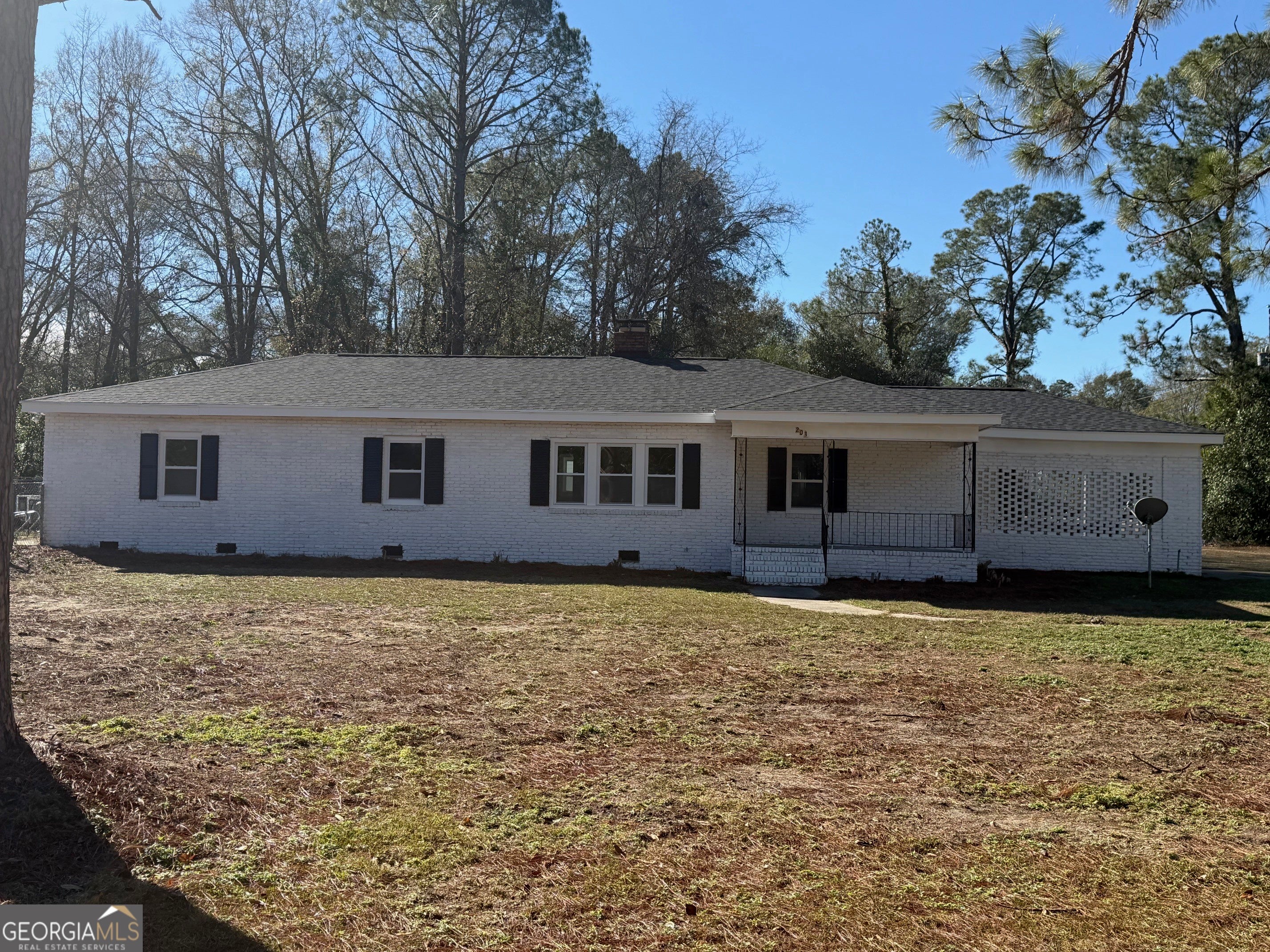 203 Northside Dr — photo