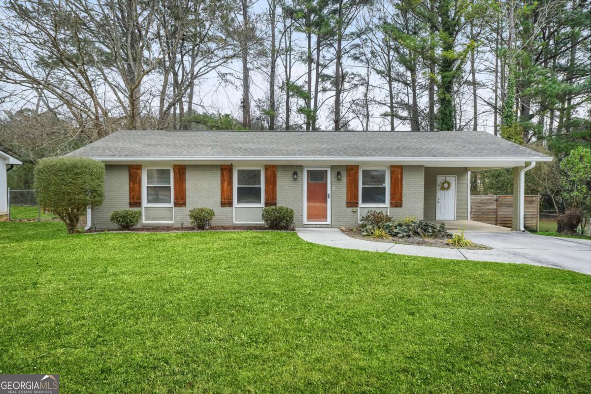 3048 Cottonwood Dr SE — photo