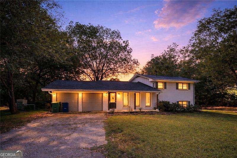 2761 Zane Grey Dr SE — photo