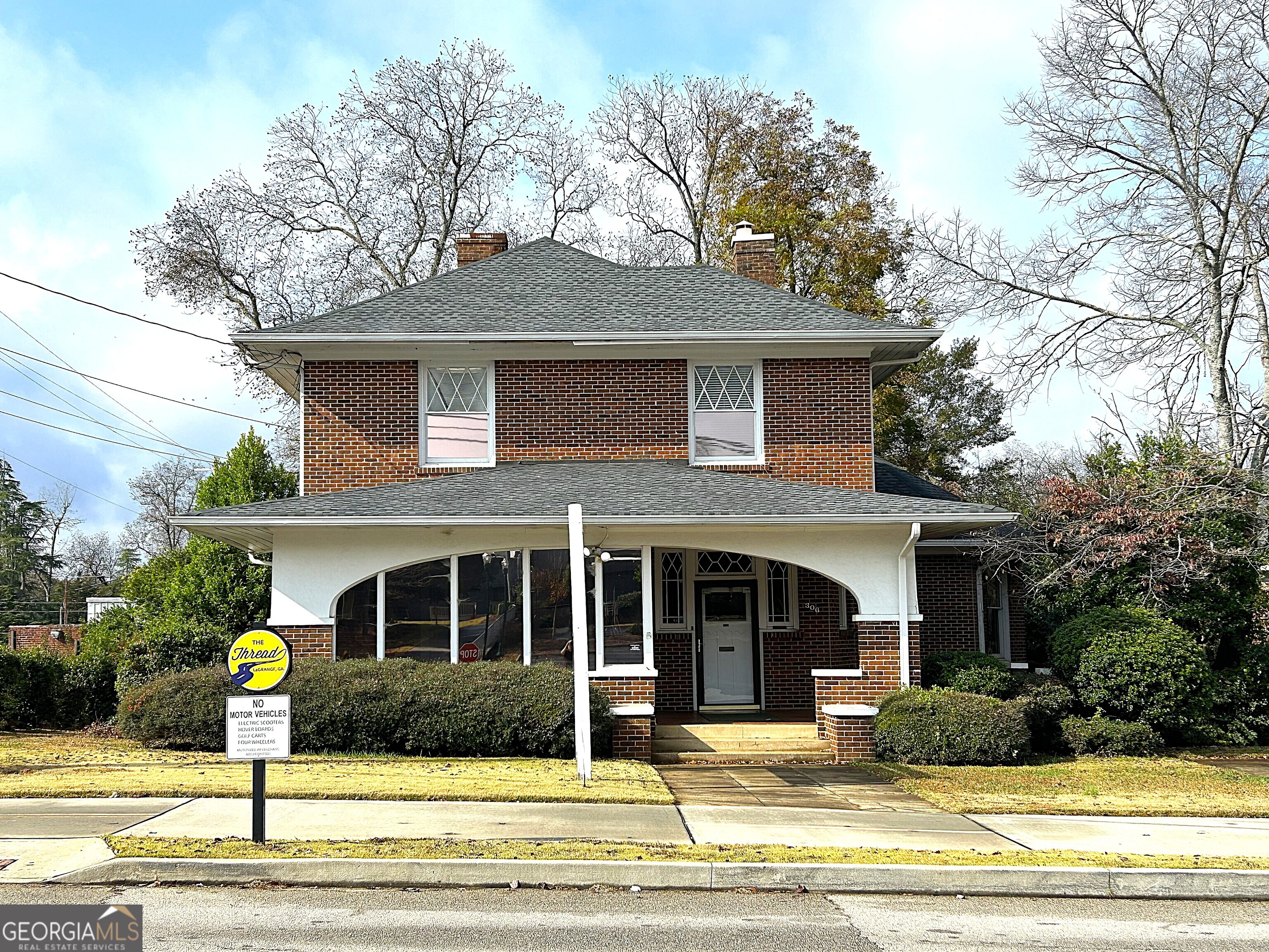 306 S Lewis St — photo