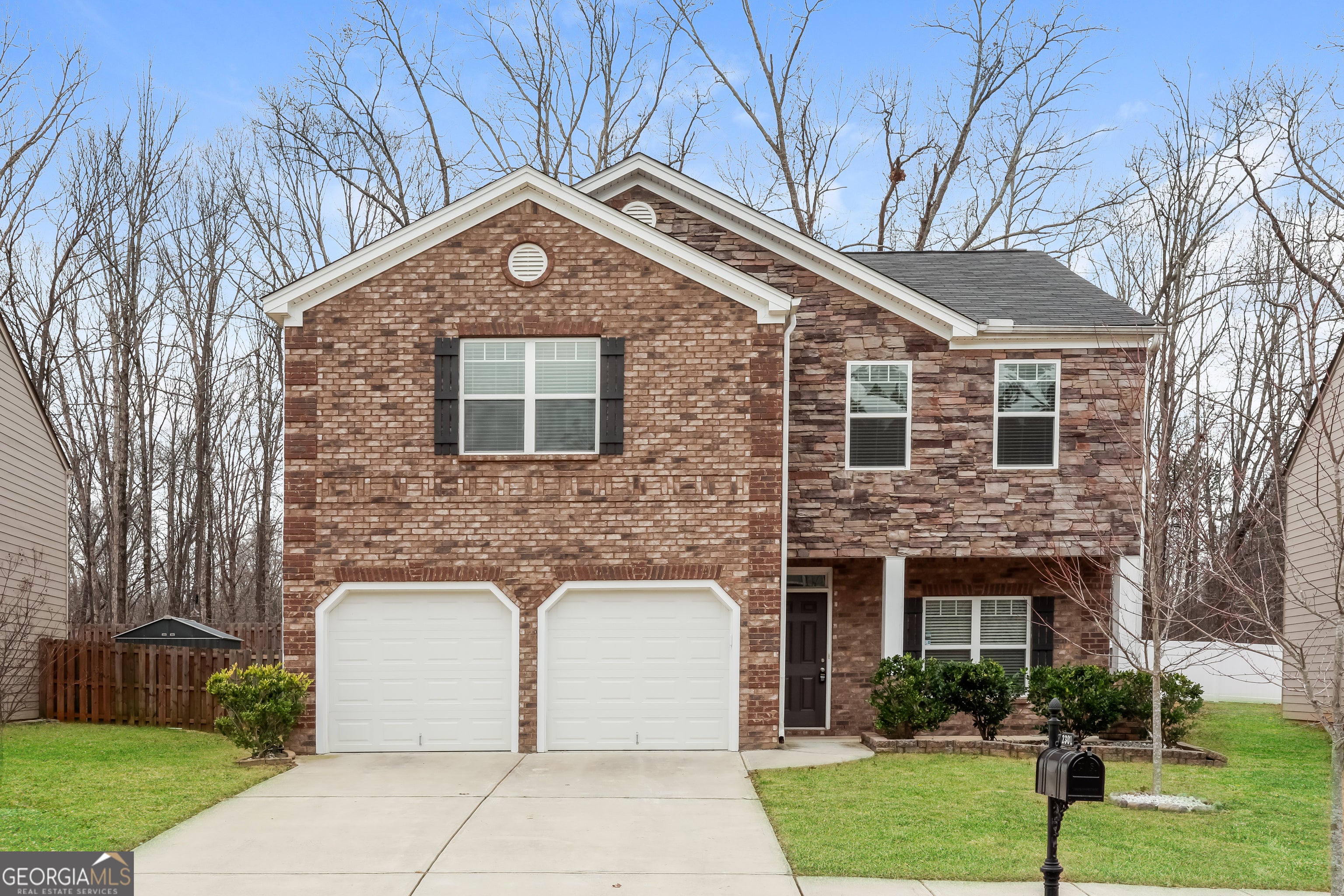 2301 Foxy Dr — photo
