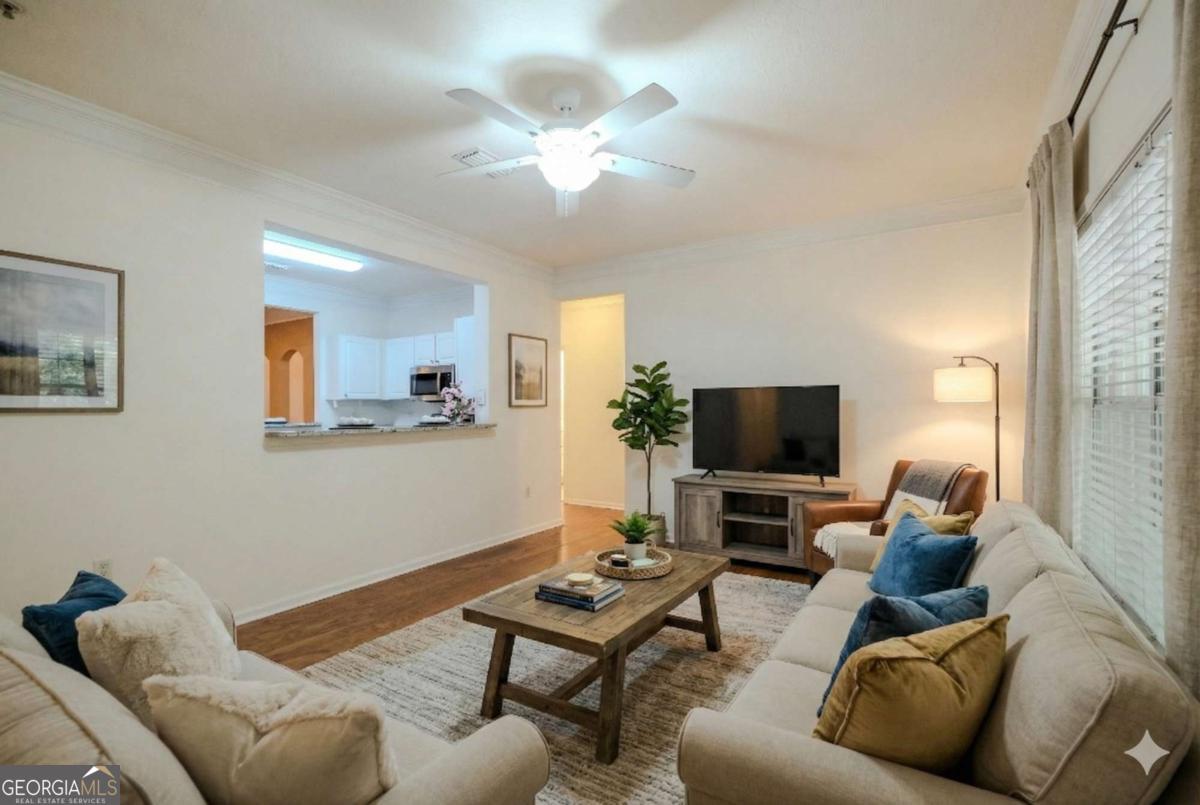 4007 Westchester Rdg NE — photo