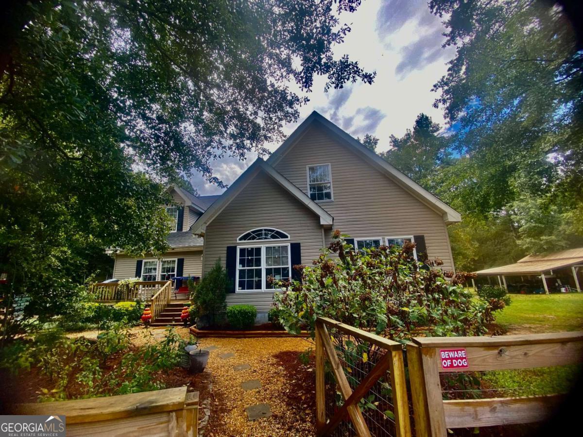 290 Poplar Creek Rd — photo