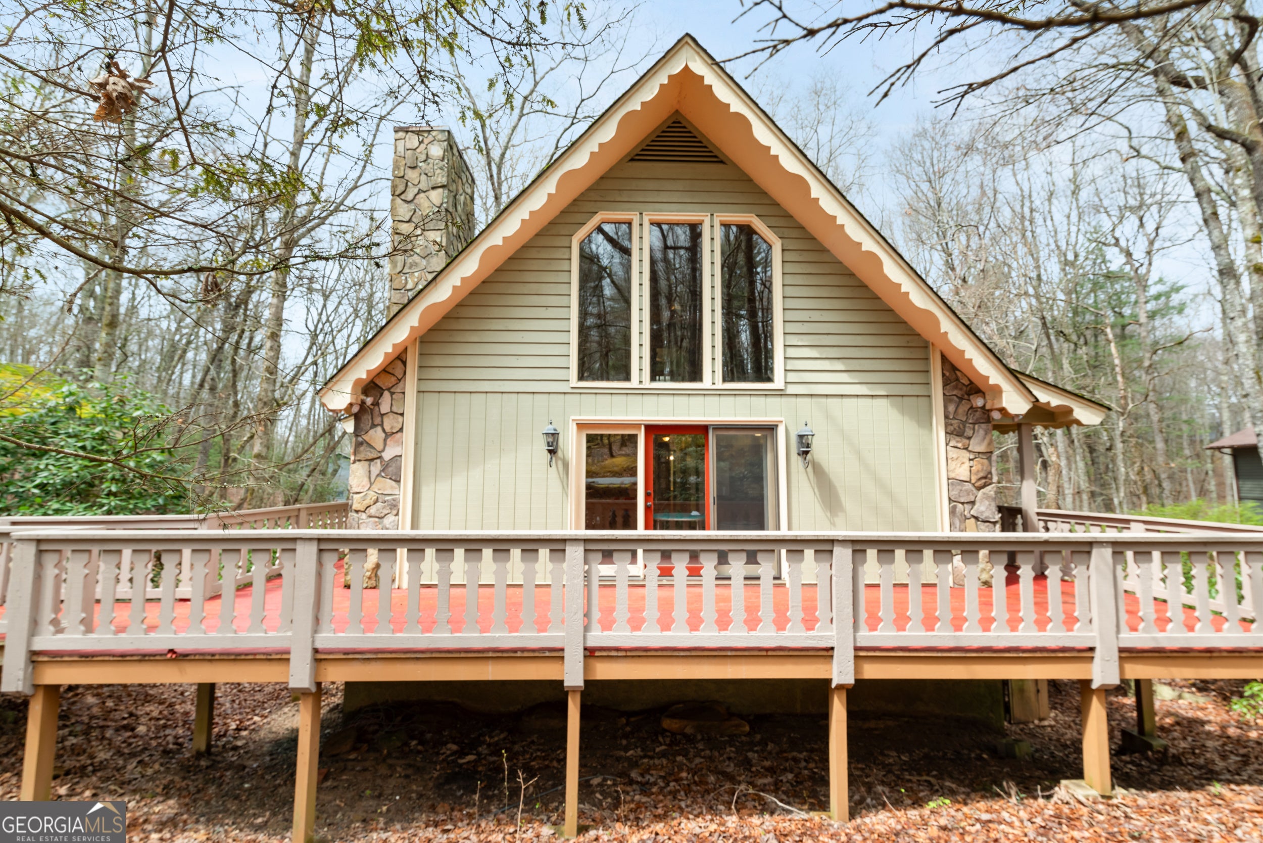 374 W Sugarbush Dr — photo