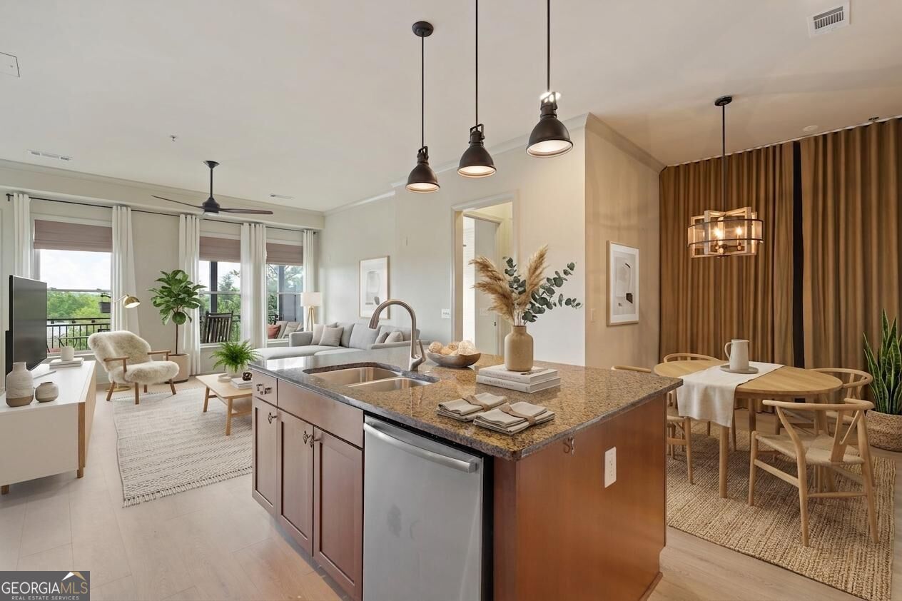 360 Chambers St 210 — photo