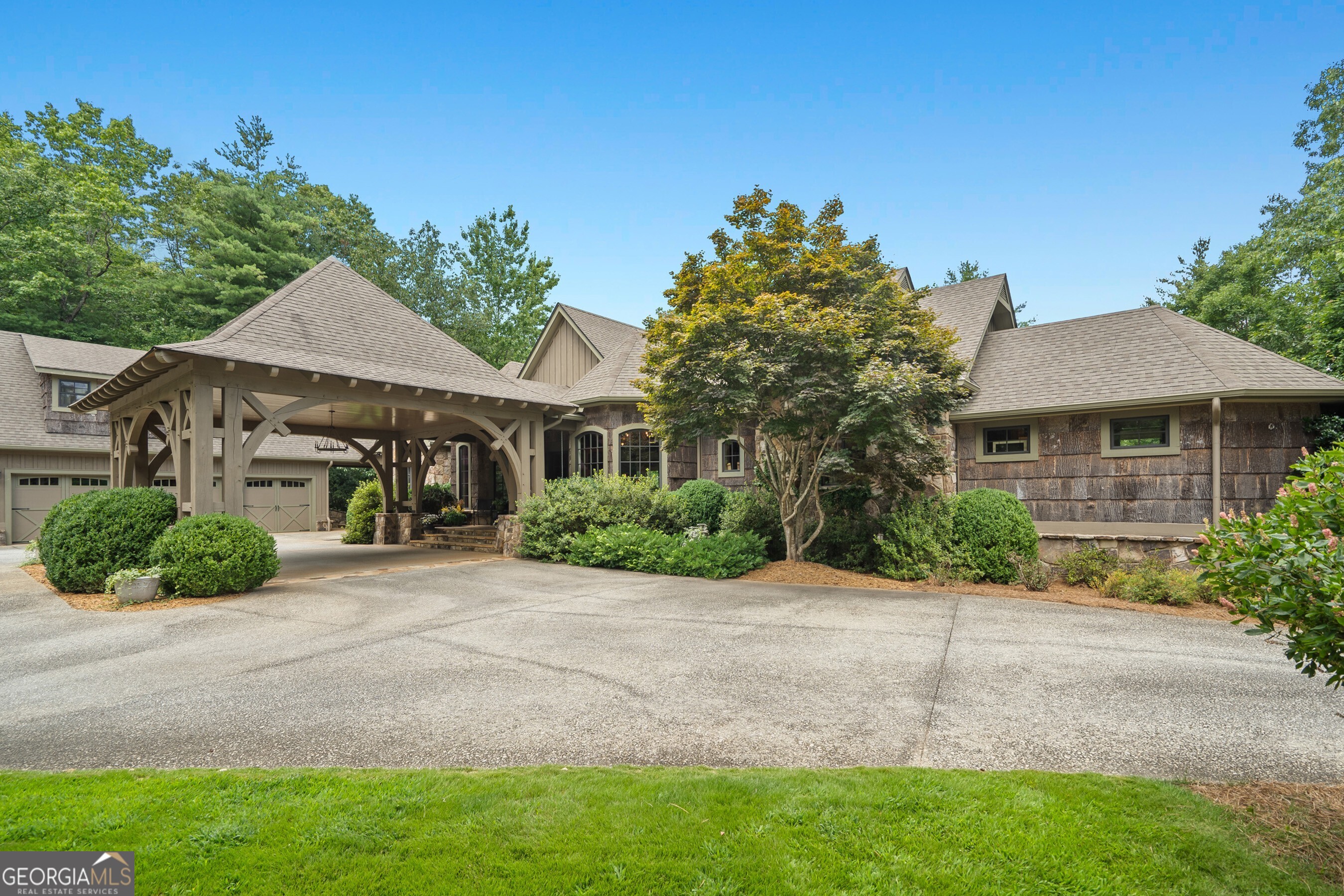518 Grizzly Ridge Road, Lakemont, GA 30552 — photo 2