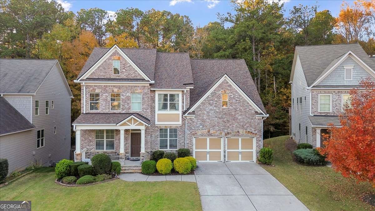 821 Tramore Ct — photo