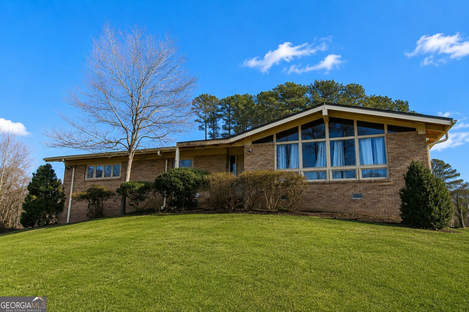 500 Piedmont Rd NE — photo