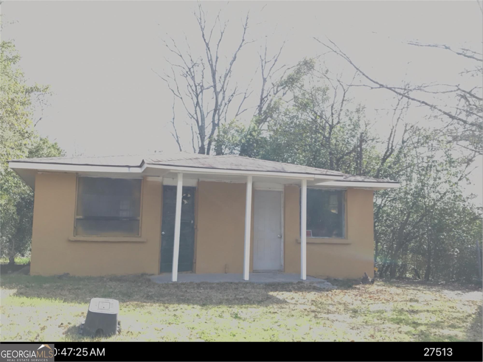 340 Poppy Ave — photo