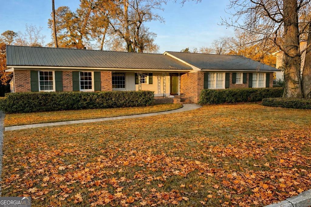 102 Starmount Dr — photo