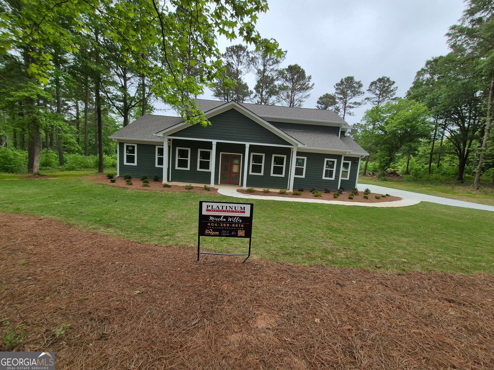 240 Field Rd — photo