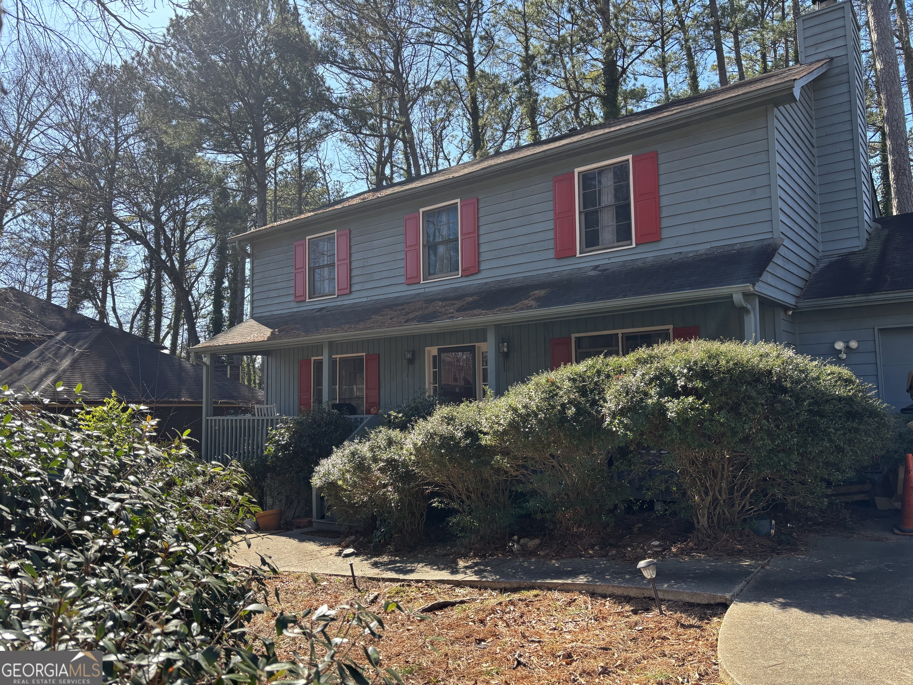 Home in Stone Mountain, GA 30088 — photo 2