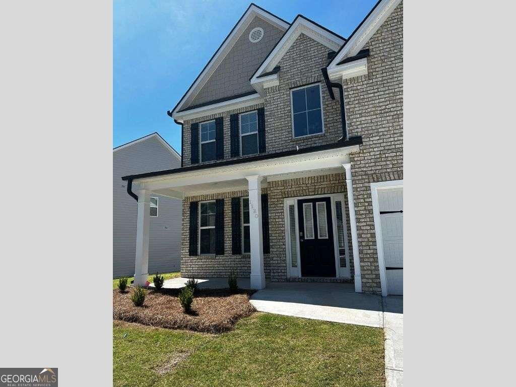1120 Trident Maple C — photo