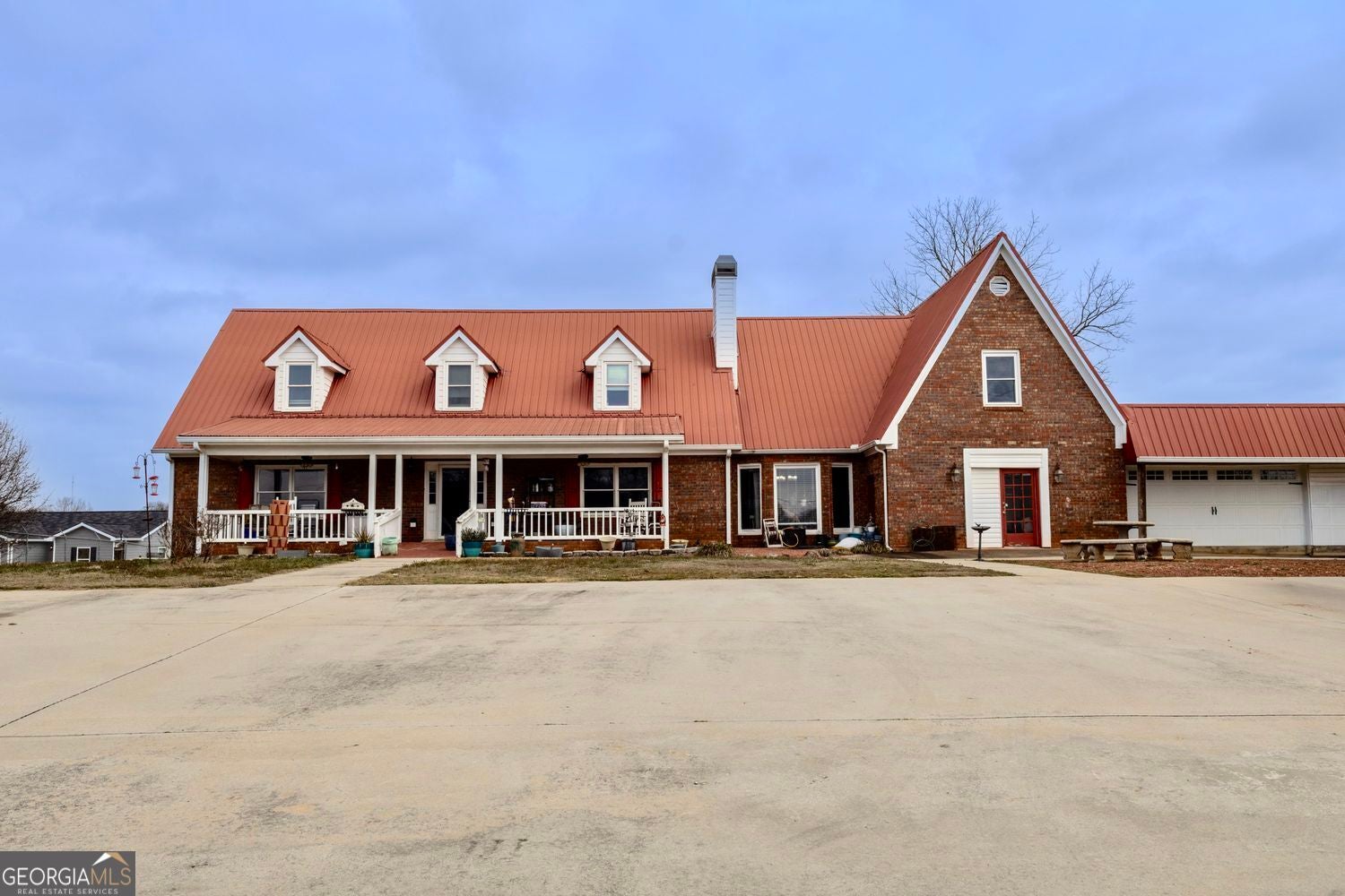 160 Hwy 320 — photo