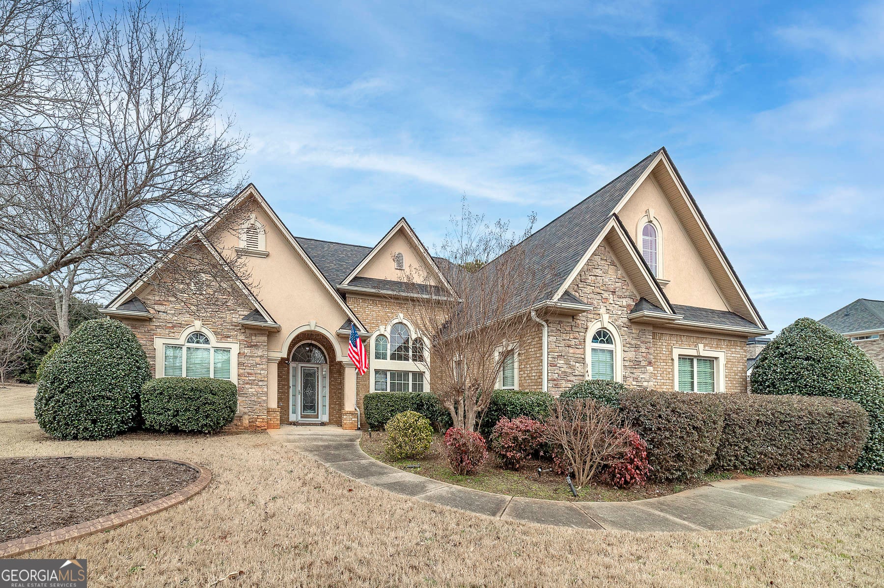903 Champions Way — photo