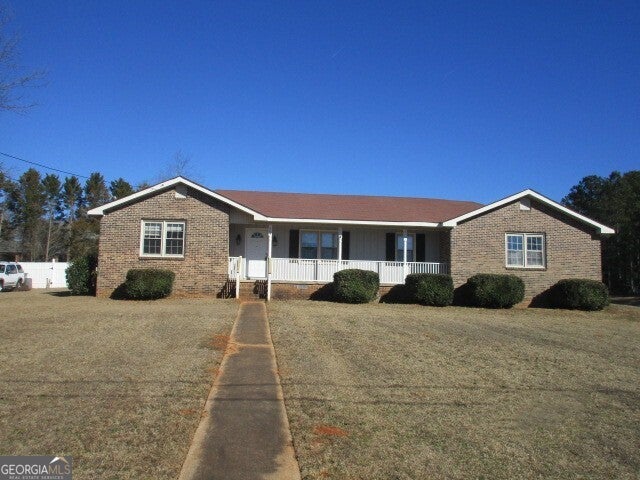 900 Crystal Dr — photo
