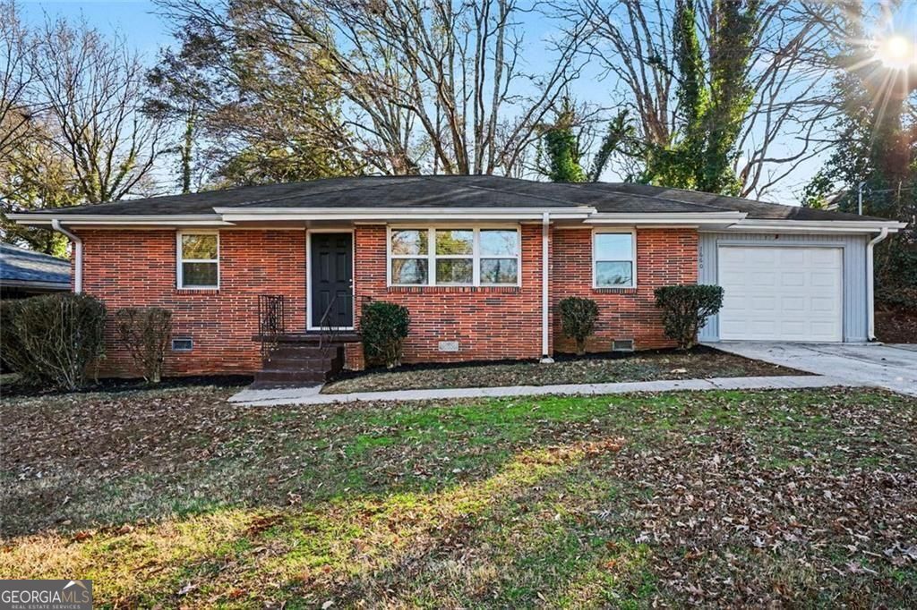 1660 Valencia Road, Decatur, GA 30032