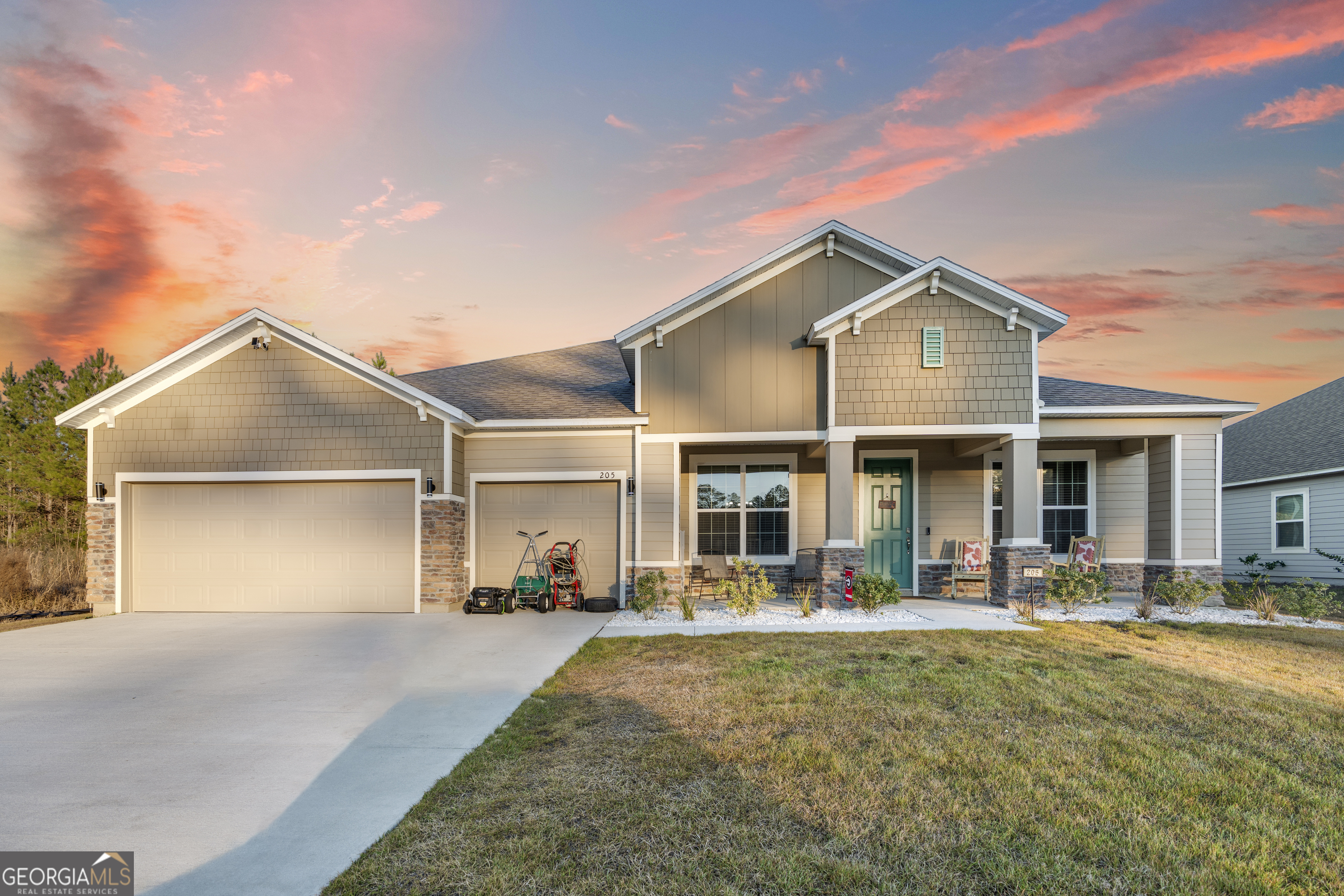 205 Starboard Ct — photo