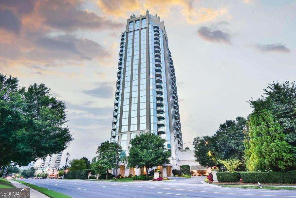 2795 Peachtree Rd NE 1509 — photo