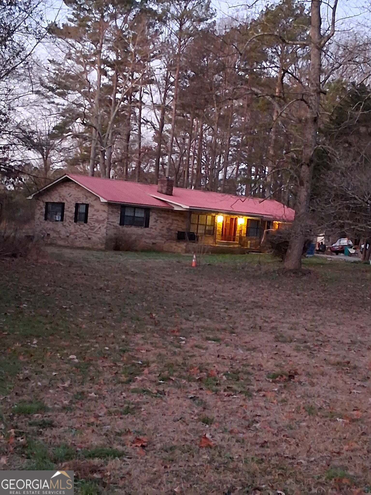 161 Meadowbrooke Ln — photo