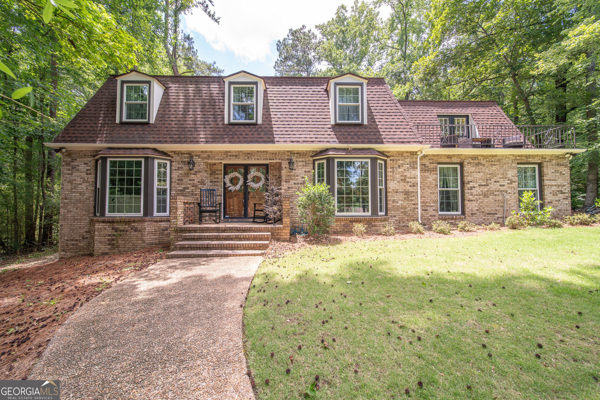7349 Lullwater Rd — photo