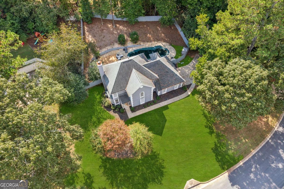 1210 Swan Mill Ct — photo
