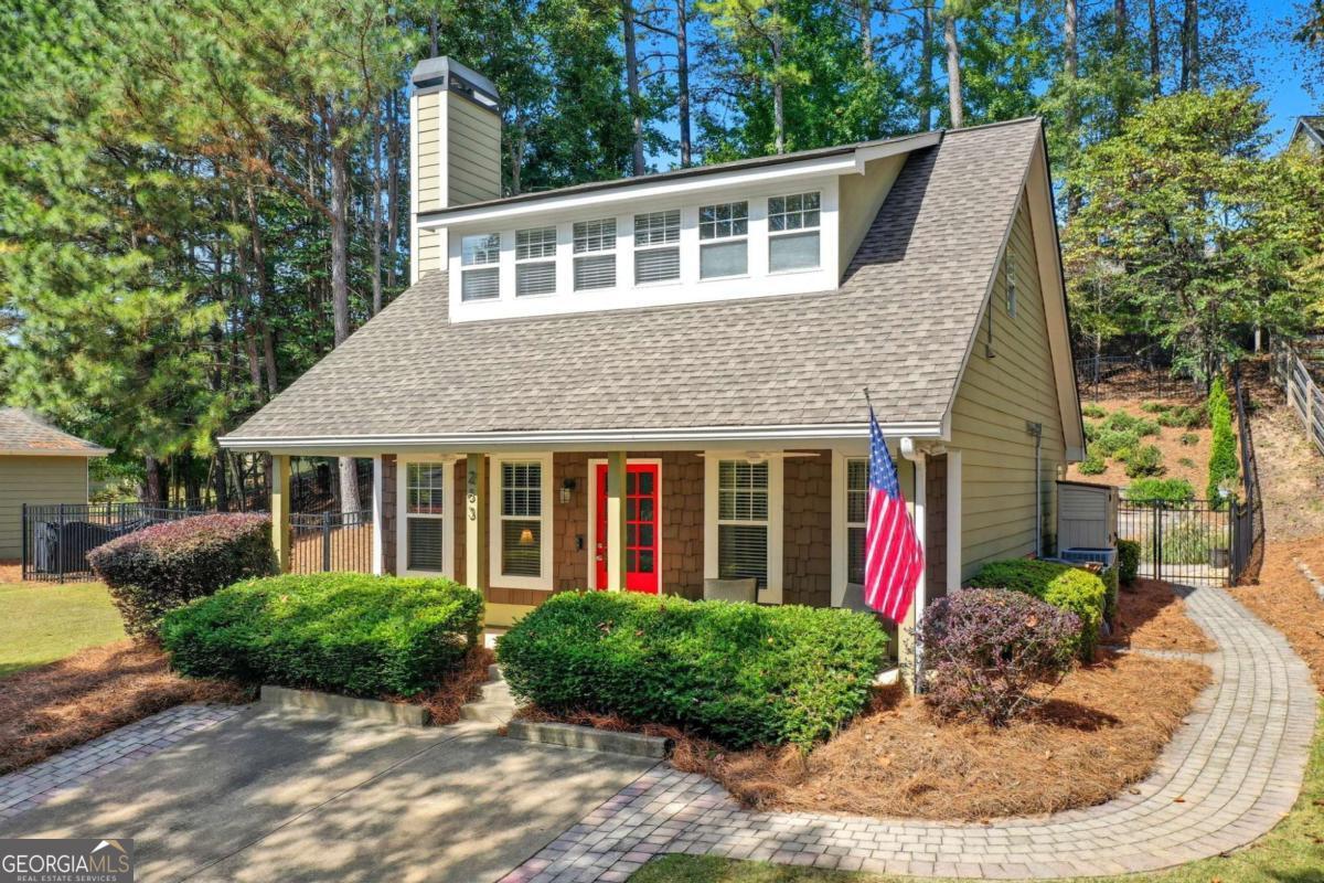 263 Lakeside Dr — photo