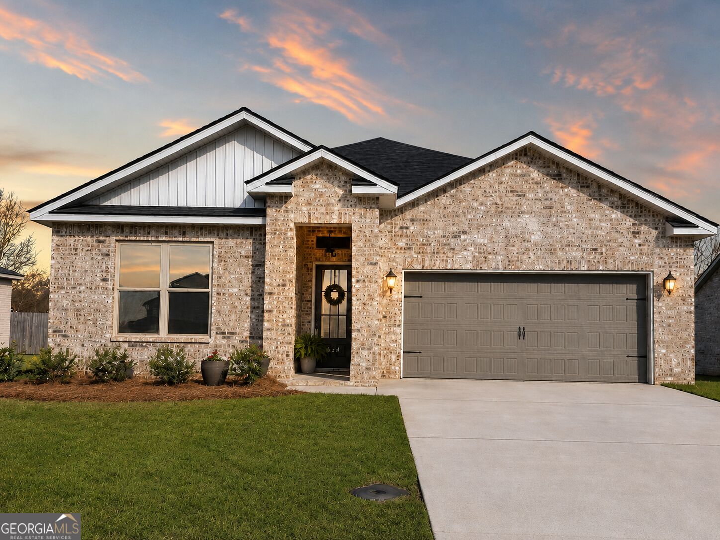 417 Otters Ridge Dr — photo