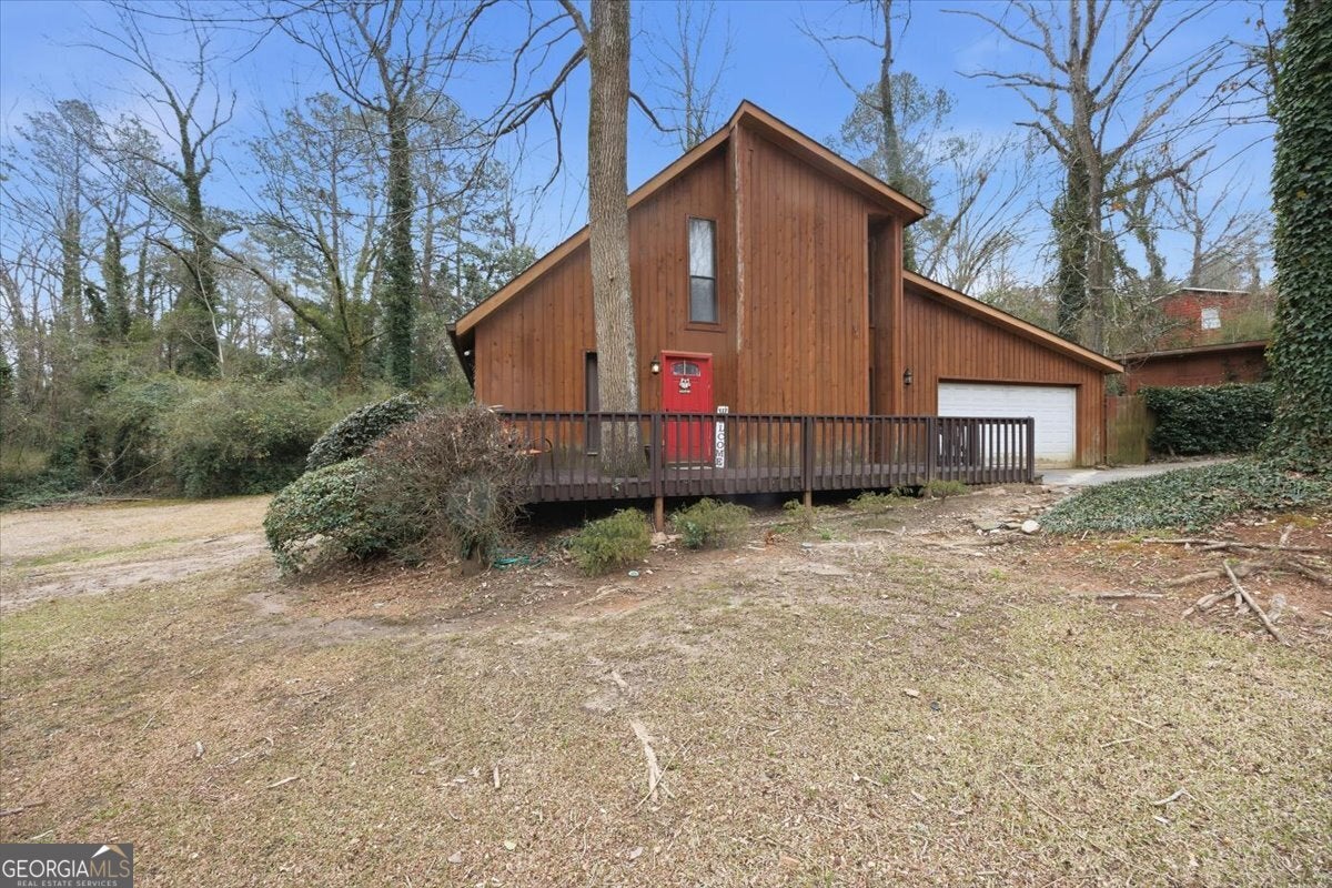 658 Tucker Rd — photo