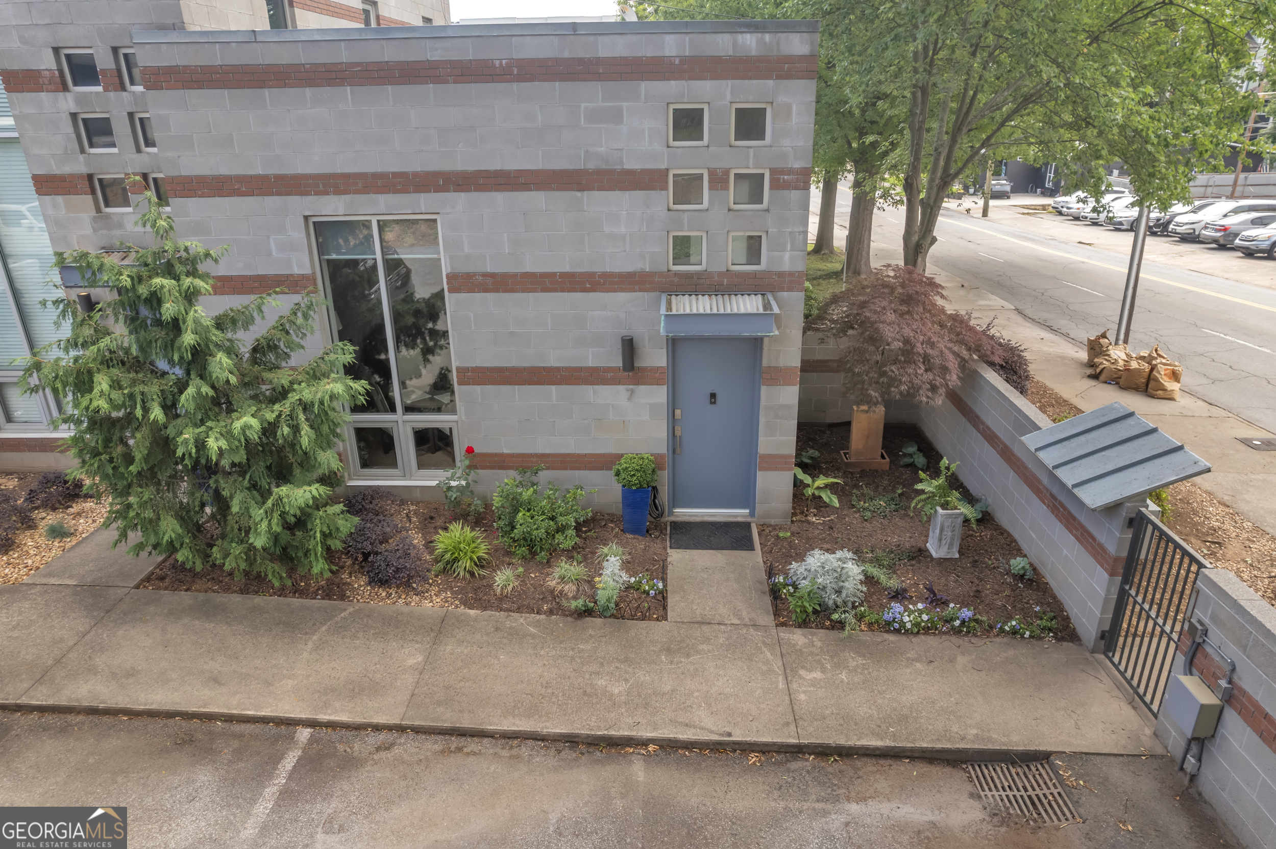 542 Ralph McGill Blvd 7 — photo