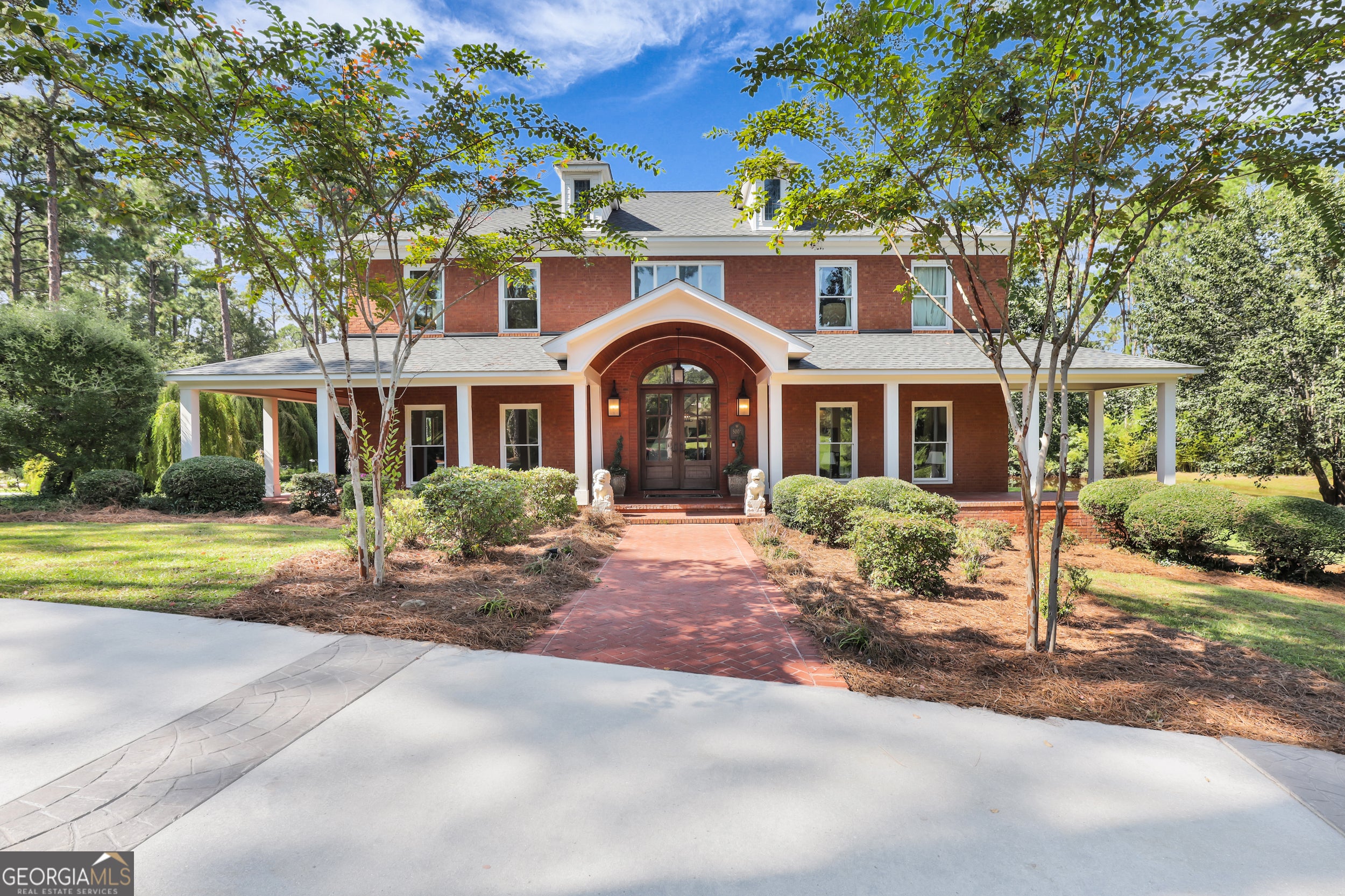 5001 Country Club Rd — photo