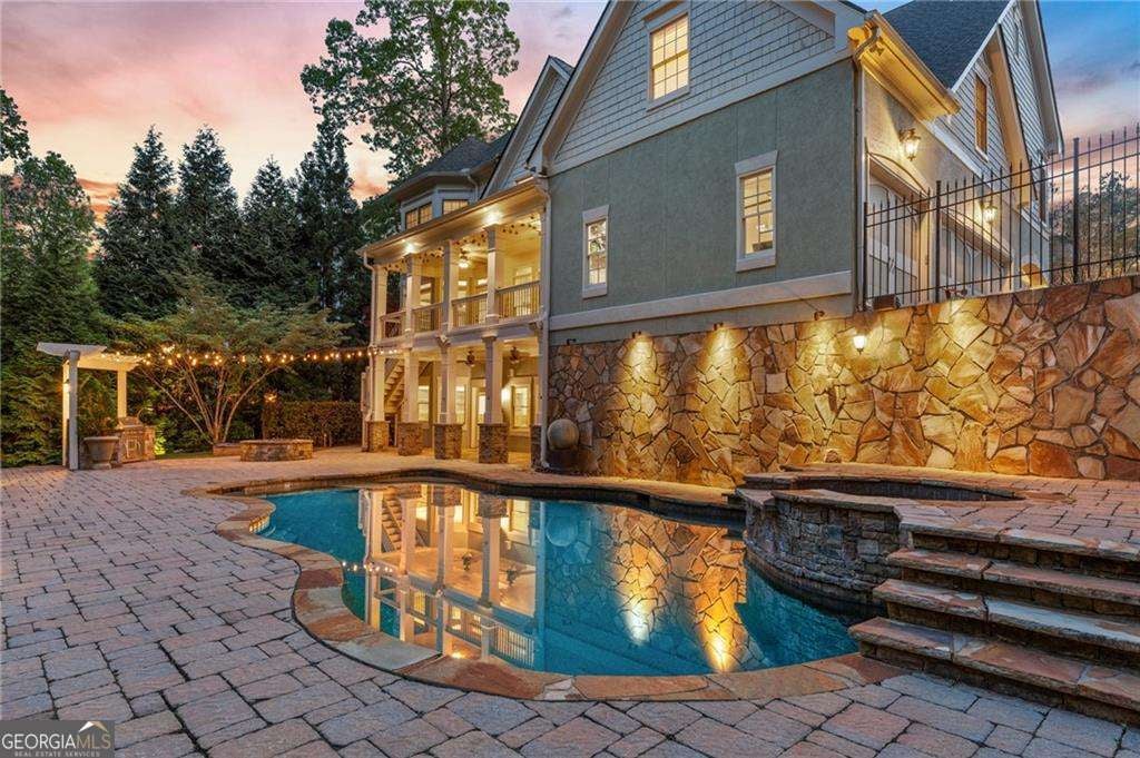 2480 Flint Creek Dr — photo