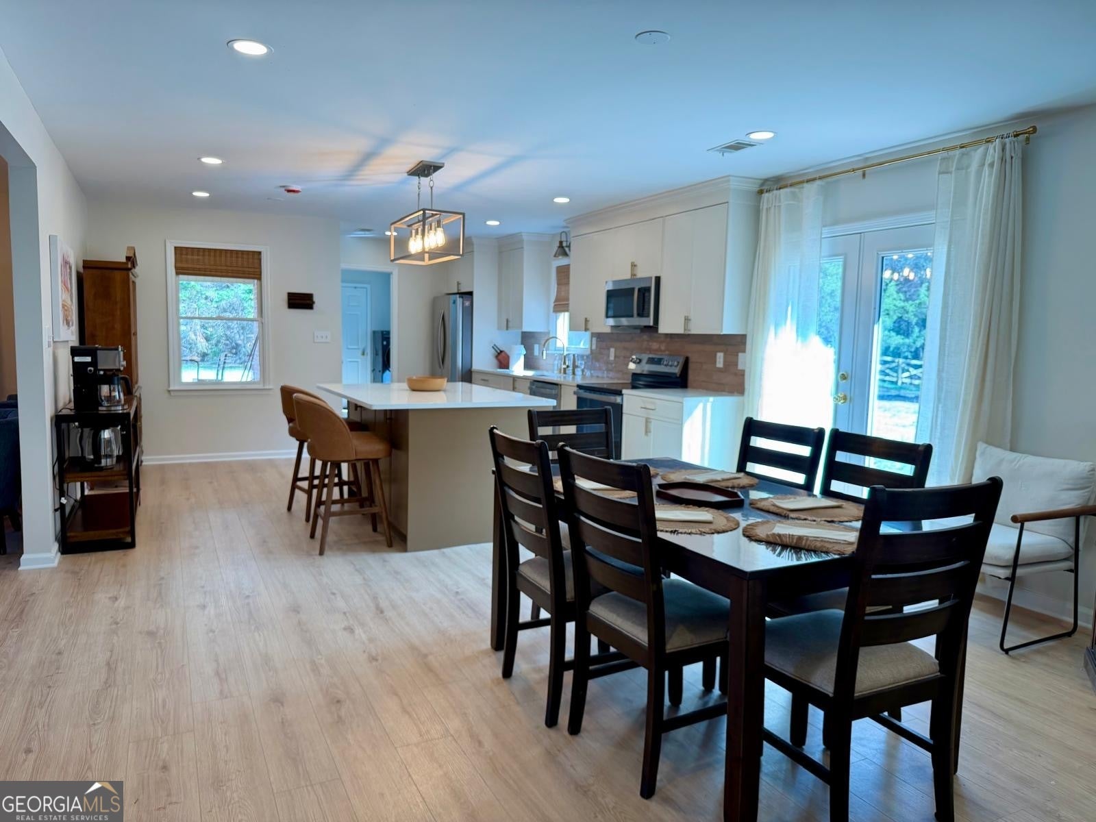 3041 Monroe Hwy — photo