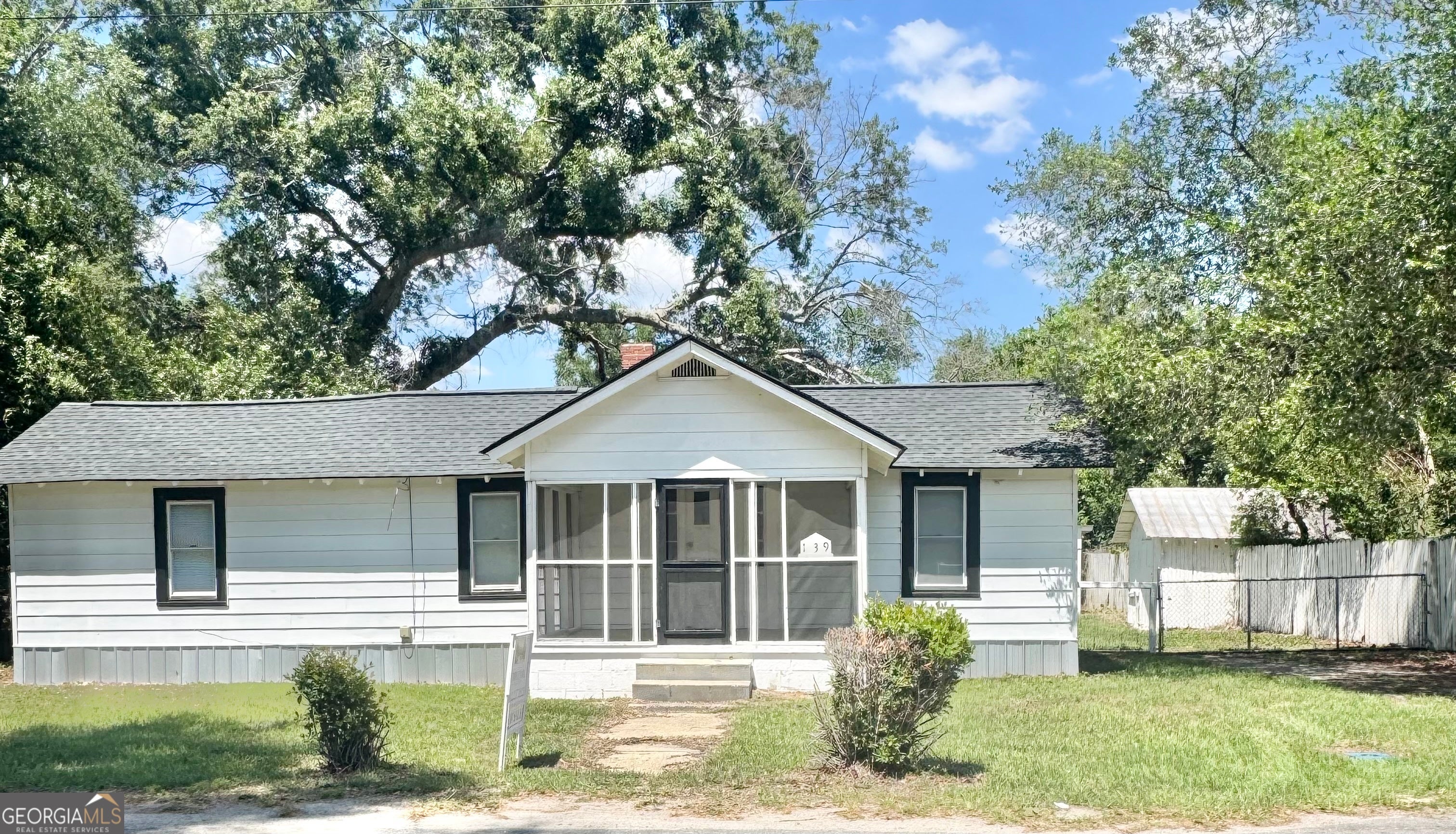139 Register Ave — photo