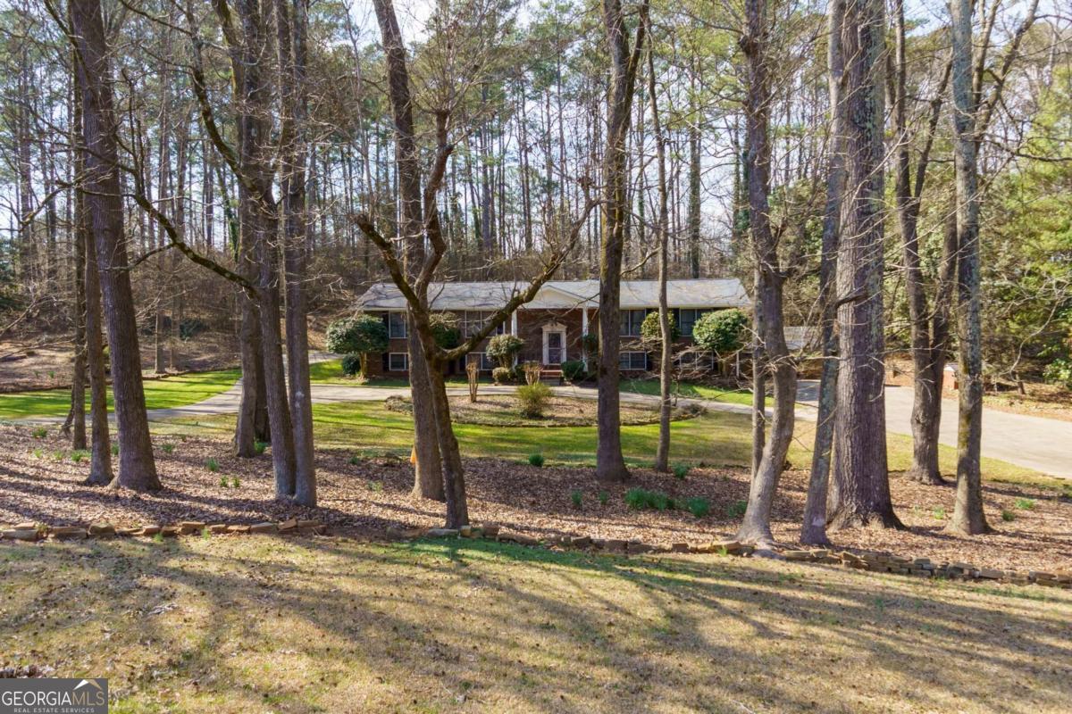 5075 Deen Rd — photo