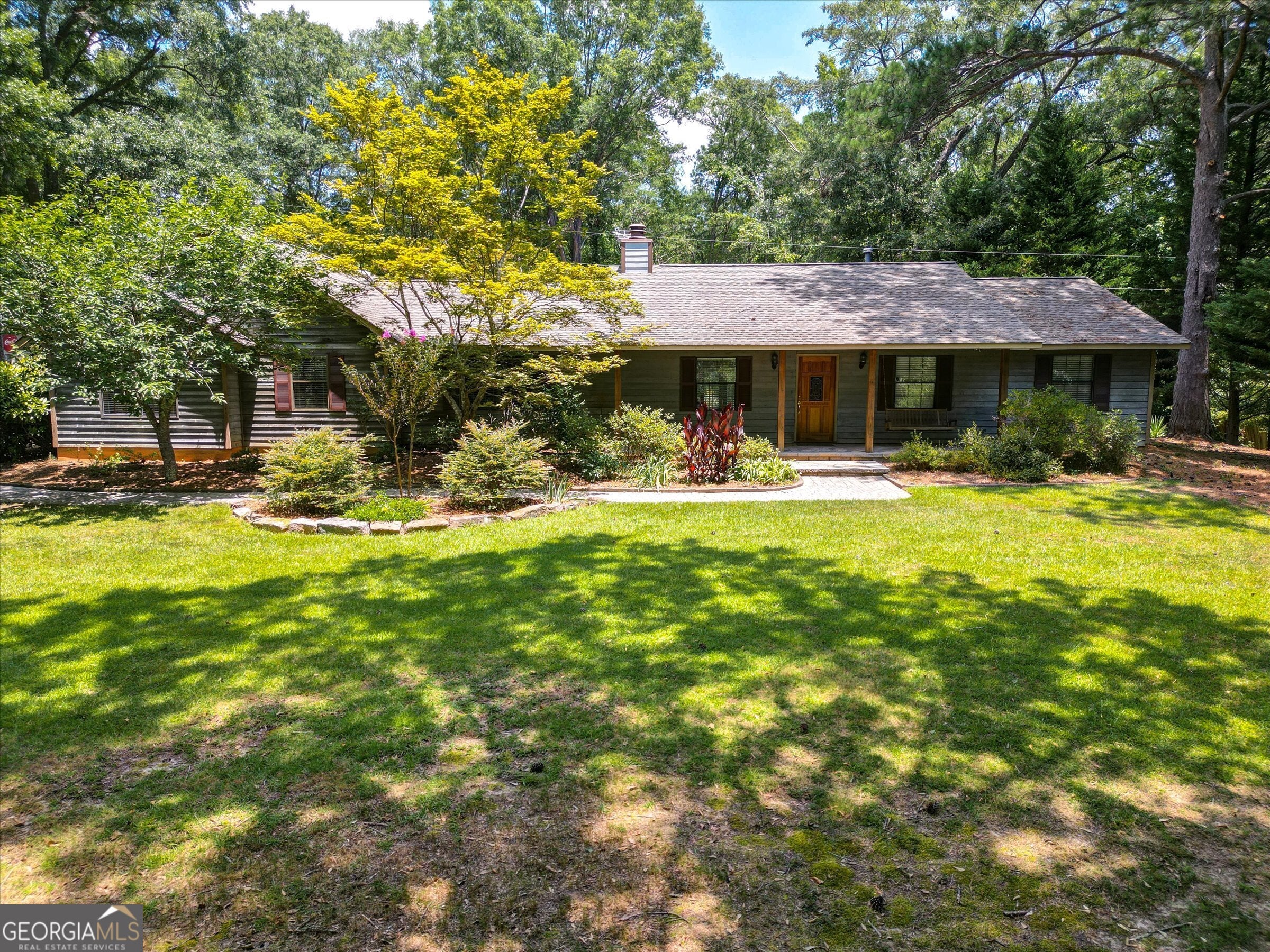 424 Hampton Rd — photo