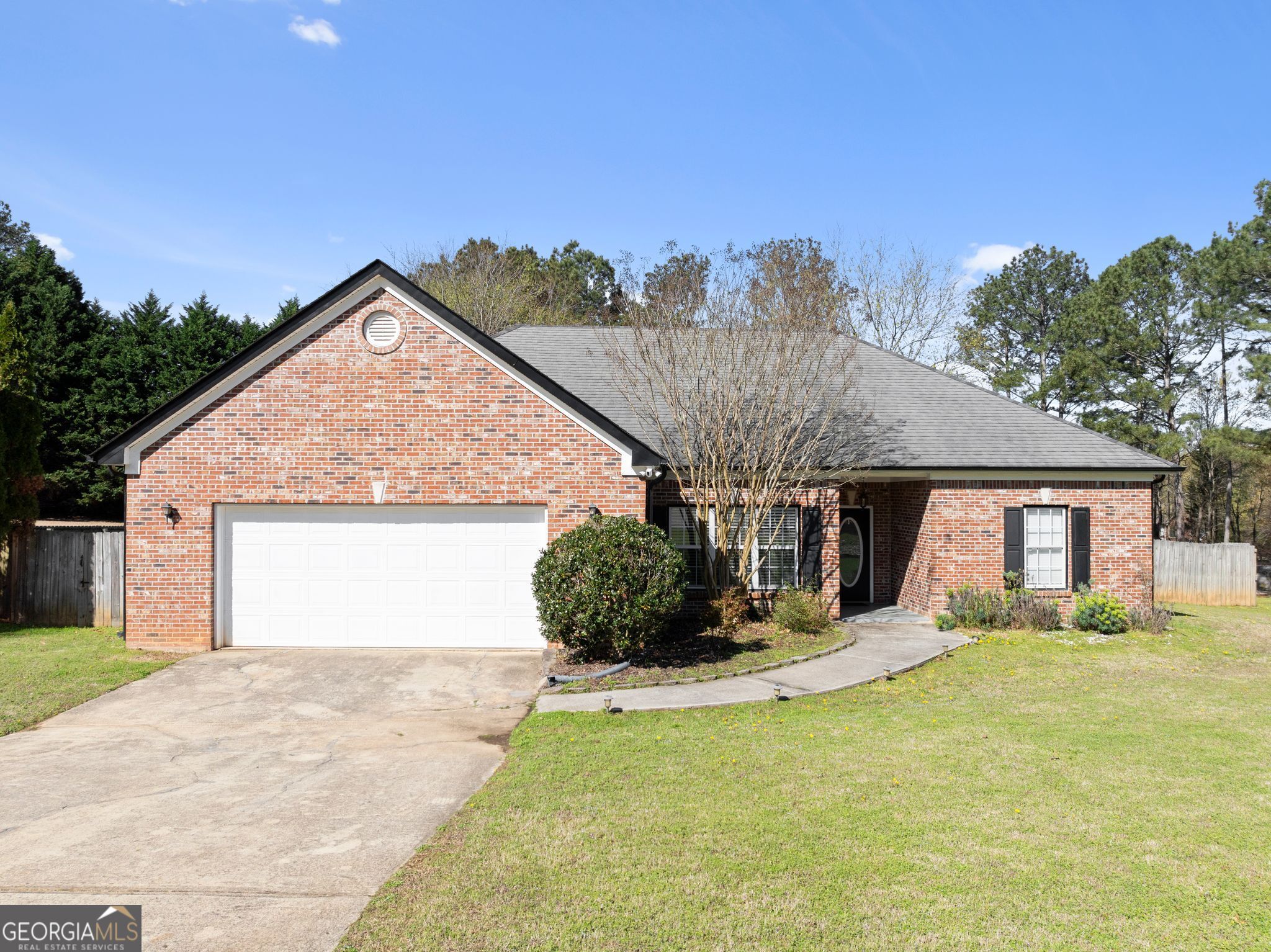 716 Michael Dr — photo