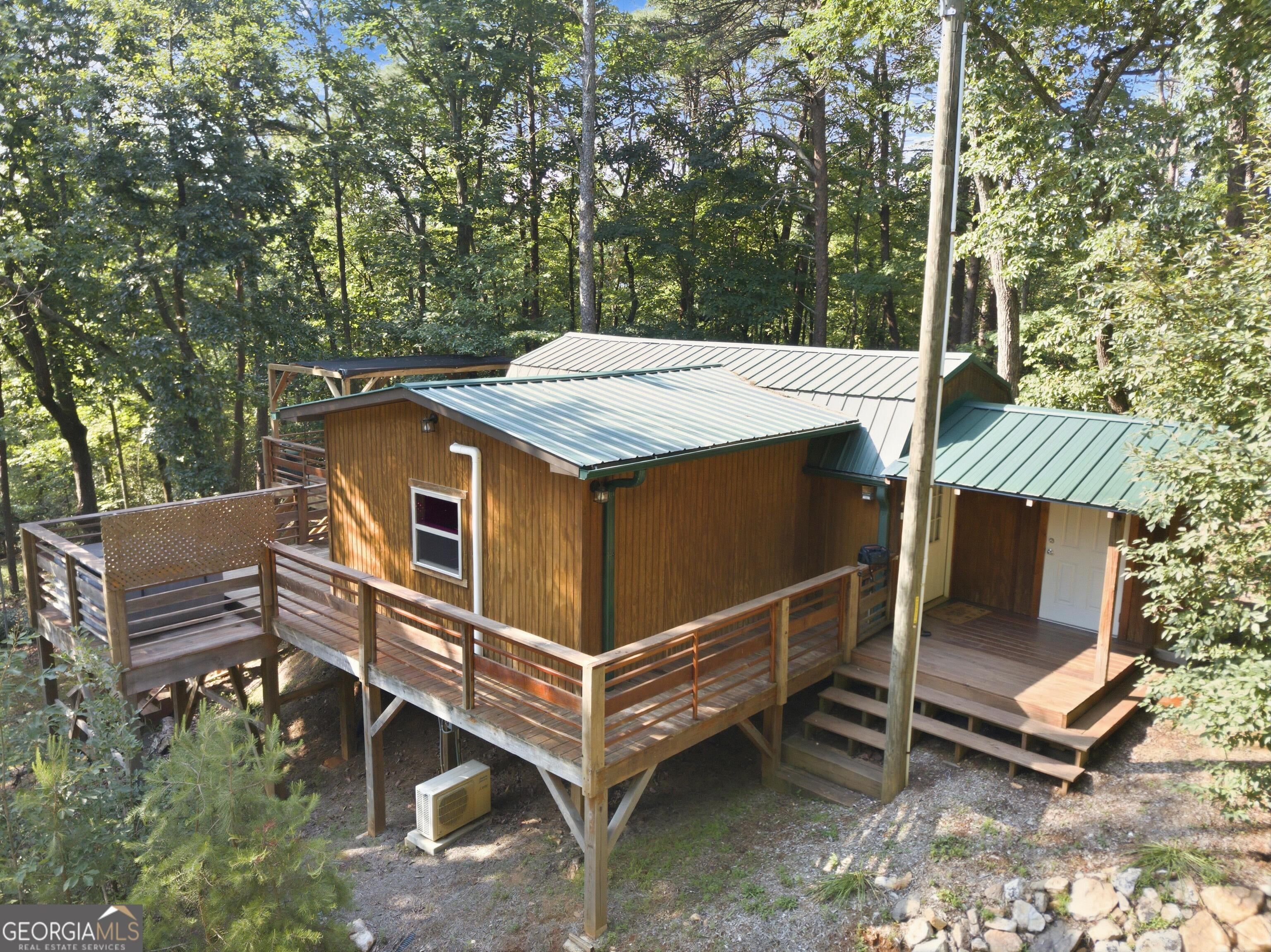 225 Overlook Cir — photo