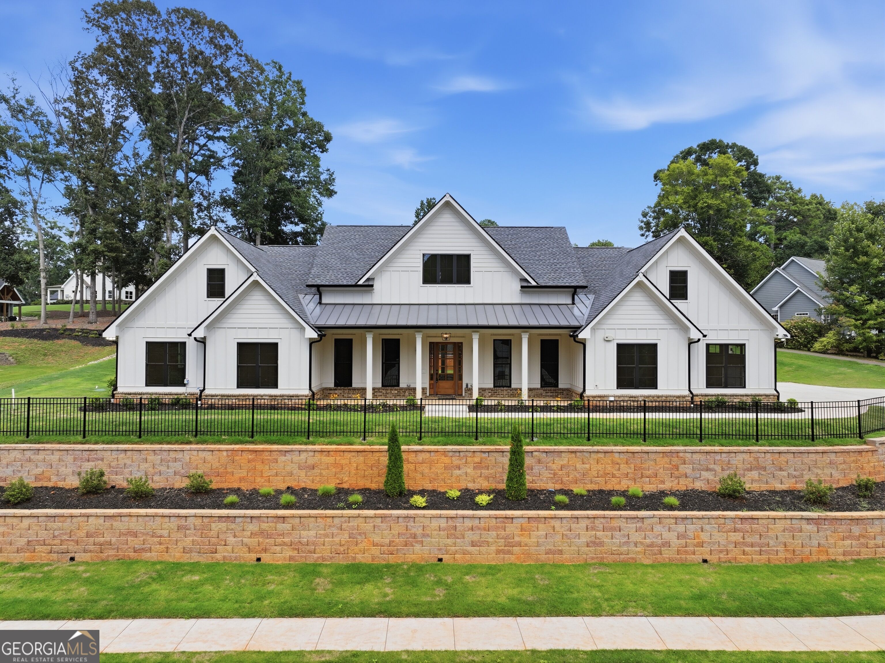 1534 Red Cedar Rd — photo