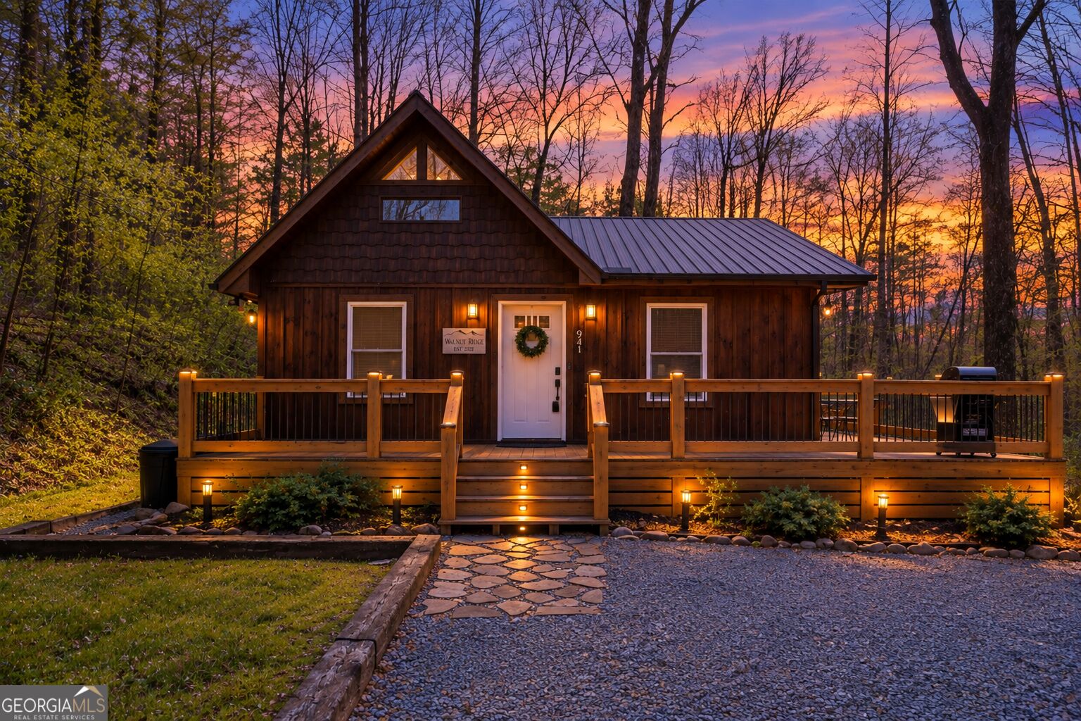941 Hidden Valley Dr — photo