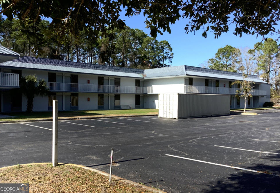 1311 Ga Highway 40 E — photo