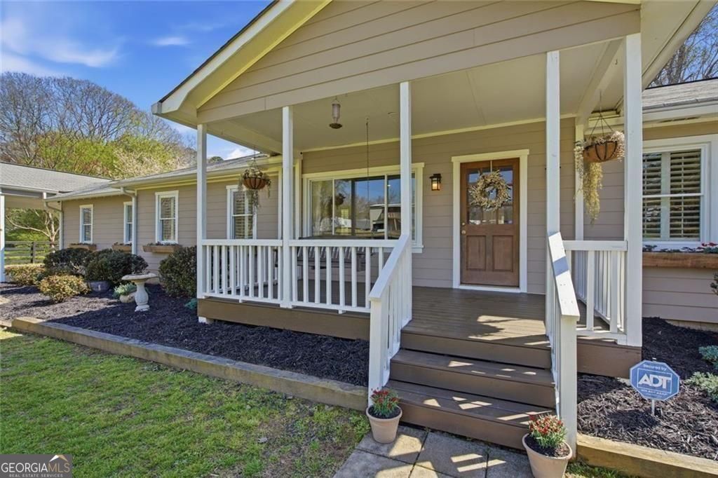 2215 Roper Road, Cumming GA 30028