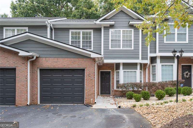 2680 Pine Tree Rd NE 5 — photo