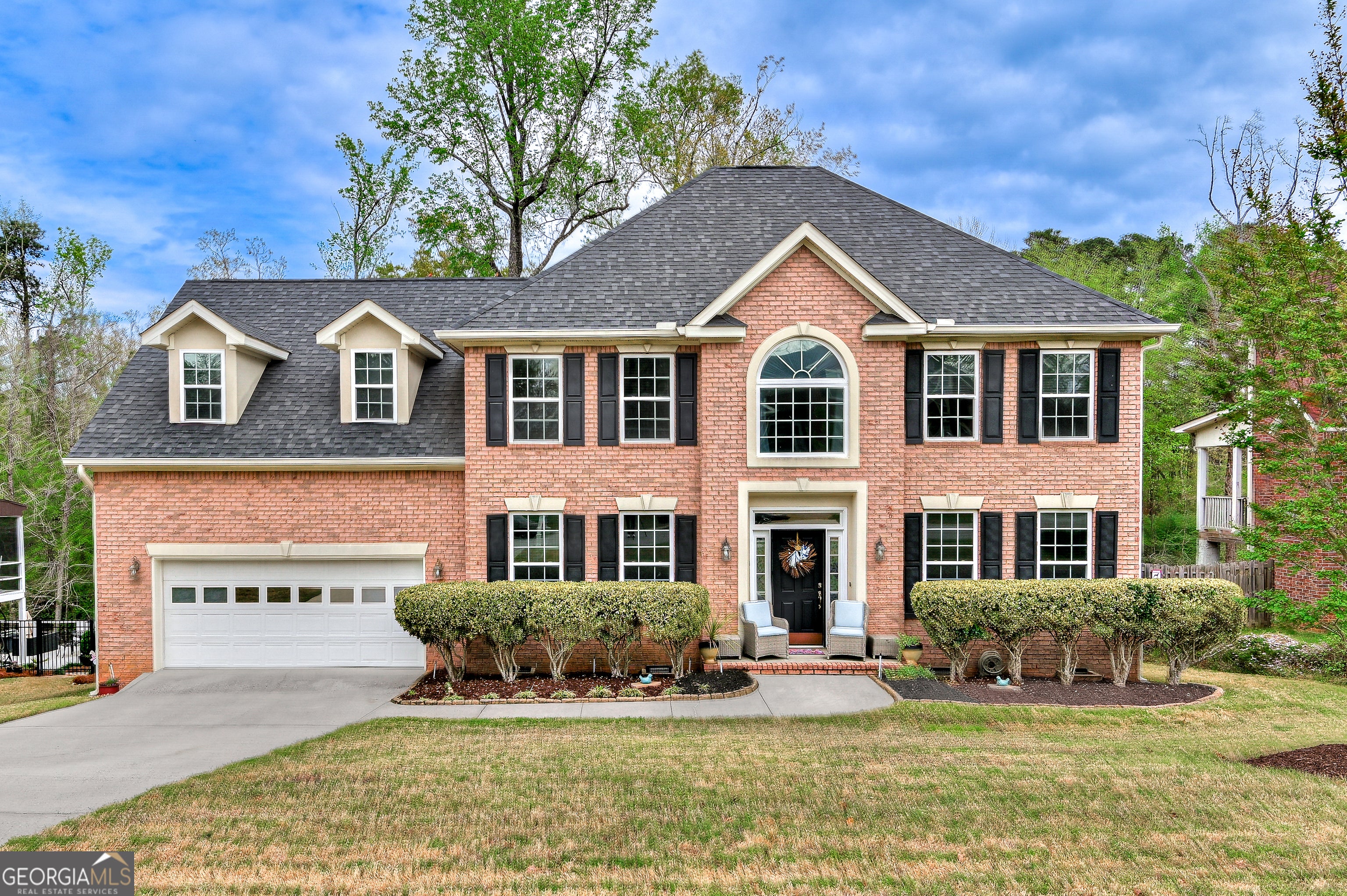 395 Barnsley Dr — photo