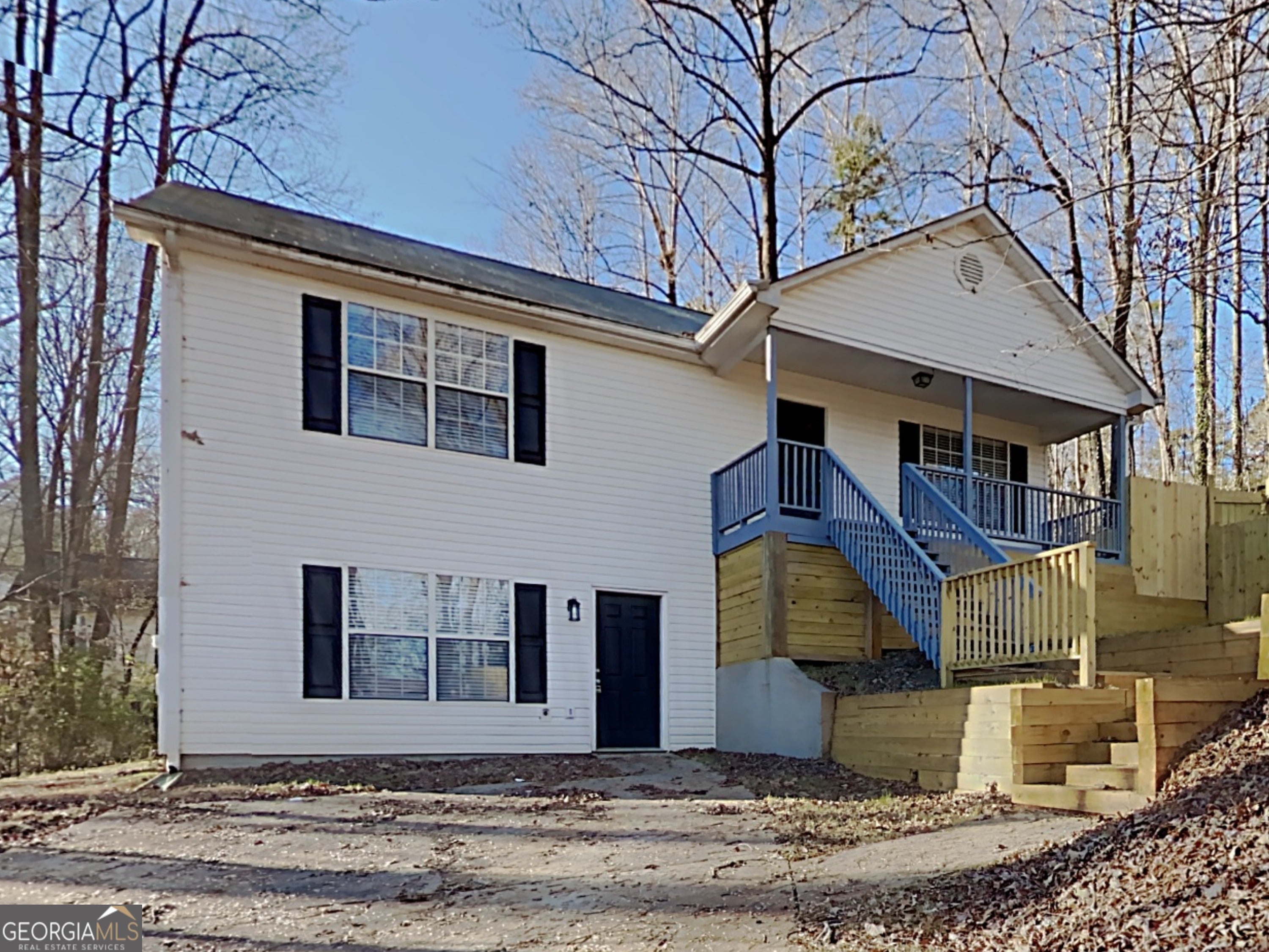 5665 Lakeview Ct — photo